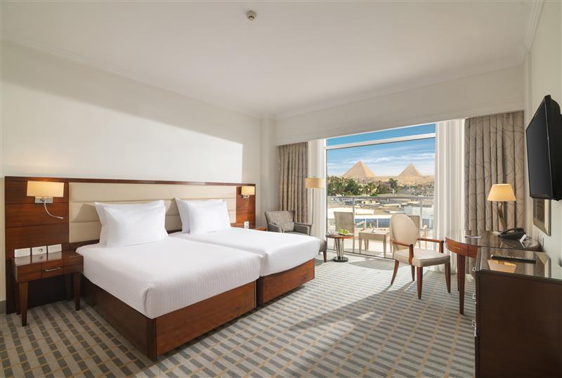 Steigenberger Pyramids